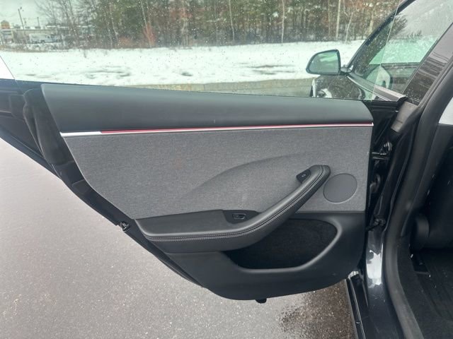 Used 2025 Tesla Model 3 Long Range image 16