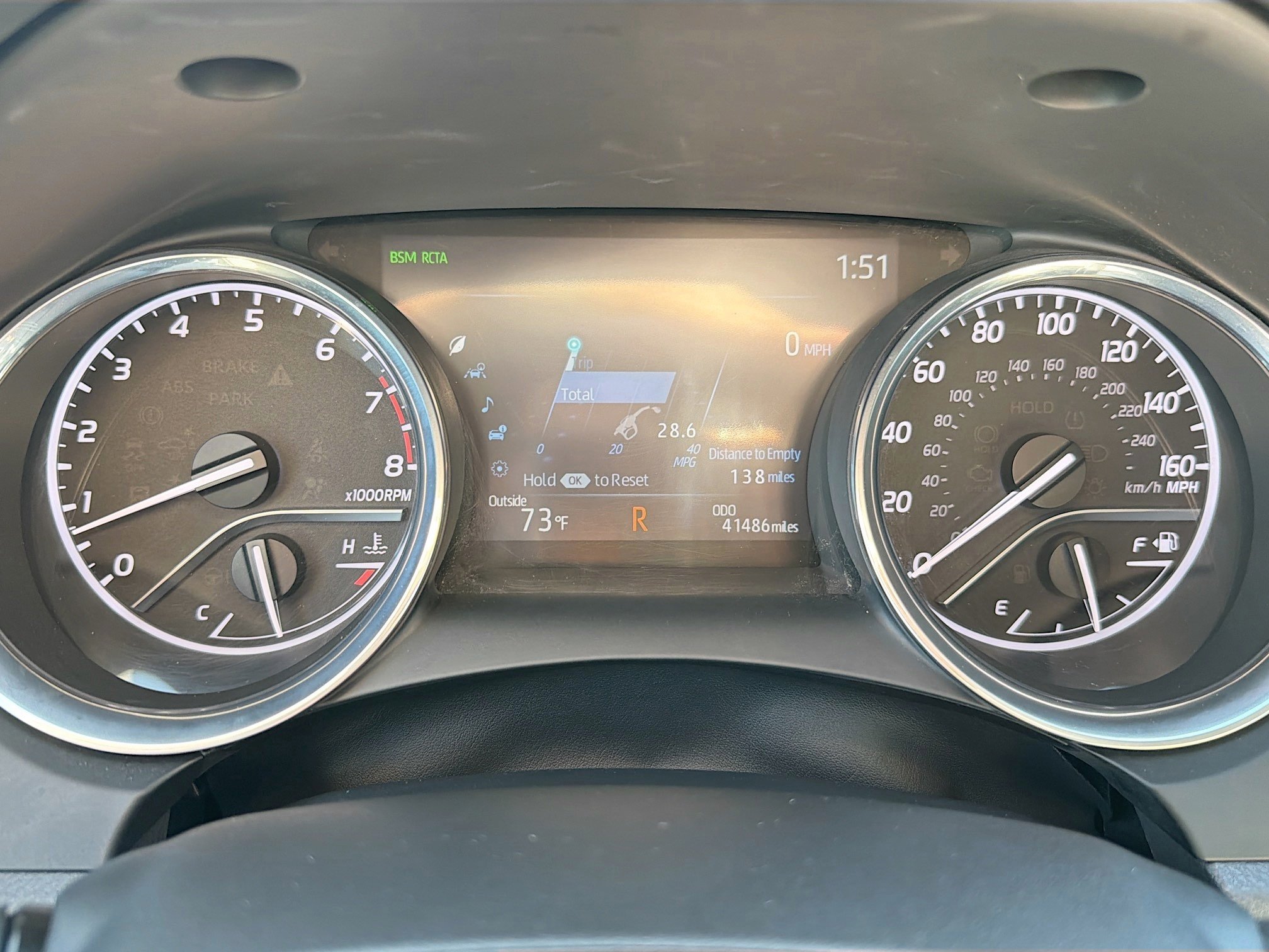 Used 2020 Toyota Camry XLE image 18