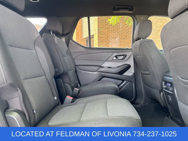 Used 2023 Chevrolet Traverse LT w/ Midnight/Sport Edition AWD/4WD image 25
