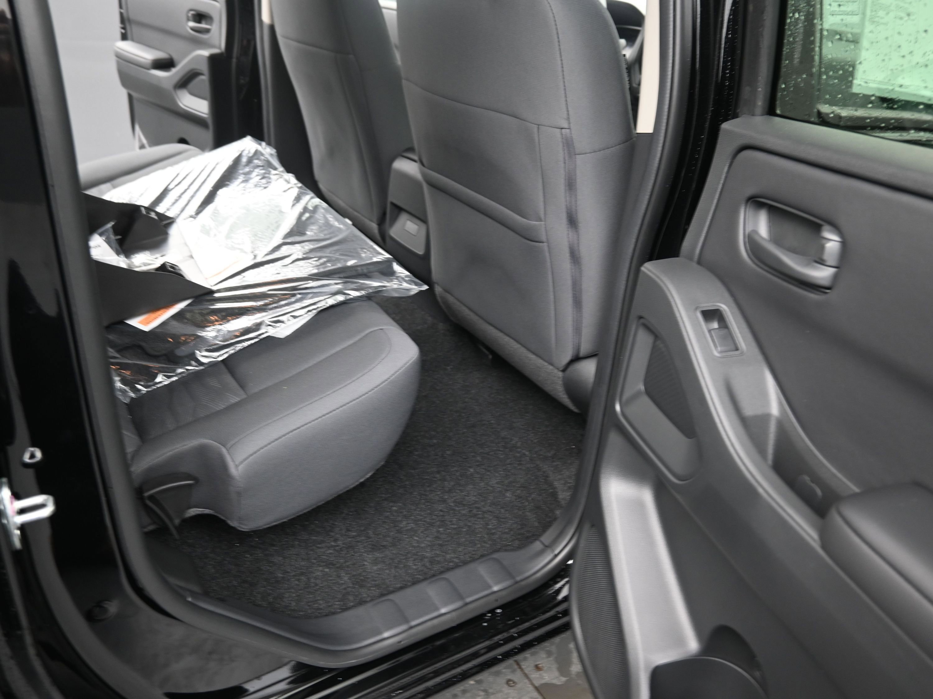 New 2026 Nissan Frontier S w/ Tow Package image 18