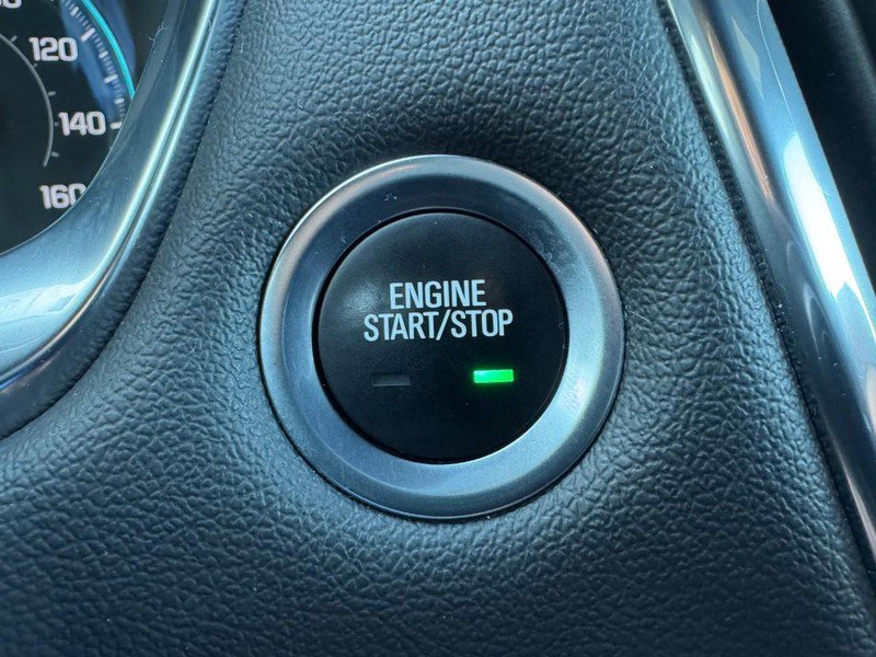 Used 2023 Chevrolet Traverse LT image 22