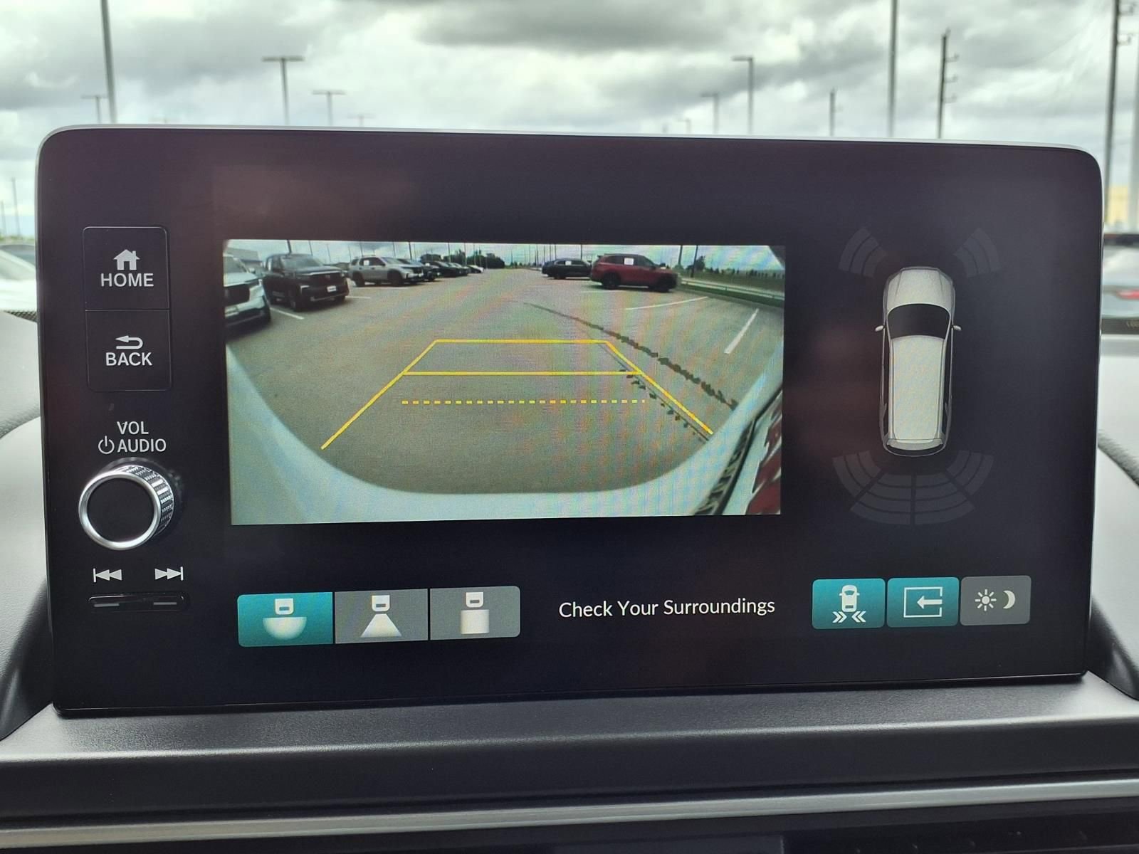 Used 2025 Honda Pilot EX-L image 10