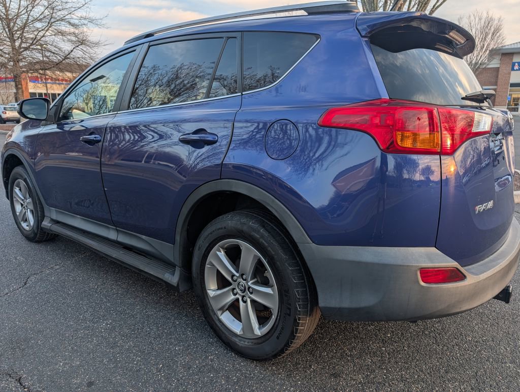 Used 2015 Toyota RAV4 XLE image 3