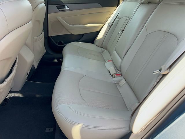 Used 2015 Hyundai Sonata SE w/ Option Group 09 image 13