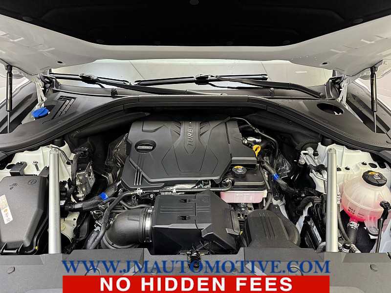 Used 2024 Genesis GV70 2.5T w/ Select Package image 10