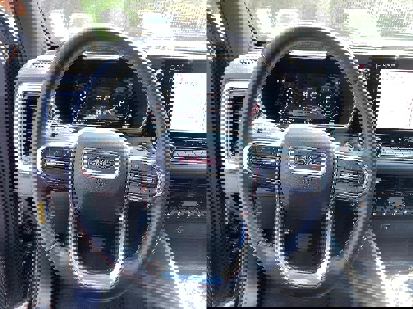 Used 2024 GMC Canyon Elevation w/ Convenience Package image 16