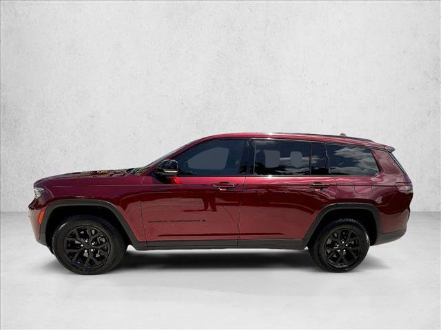 Used 2025 Jeep Grand Cherokee L Altitude RWD image 5
