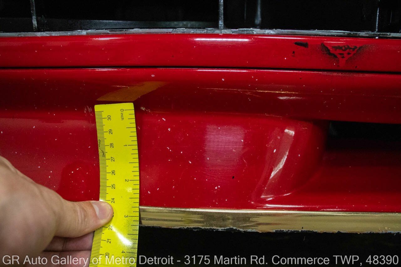 Used 1989 Chevrolet Corvette Convertible RWD image 28