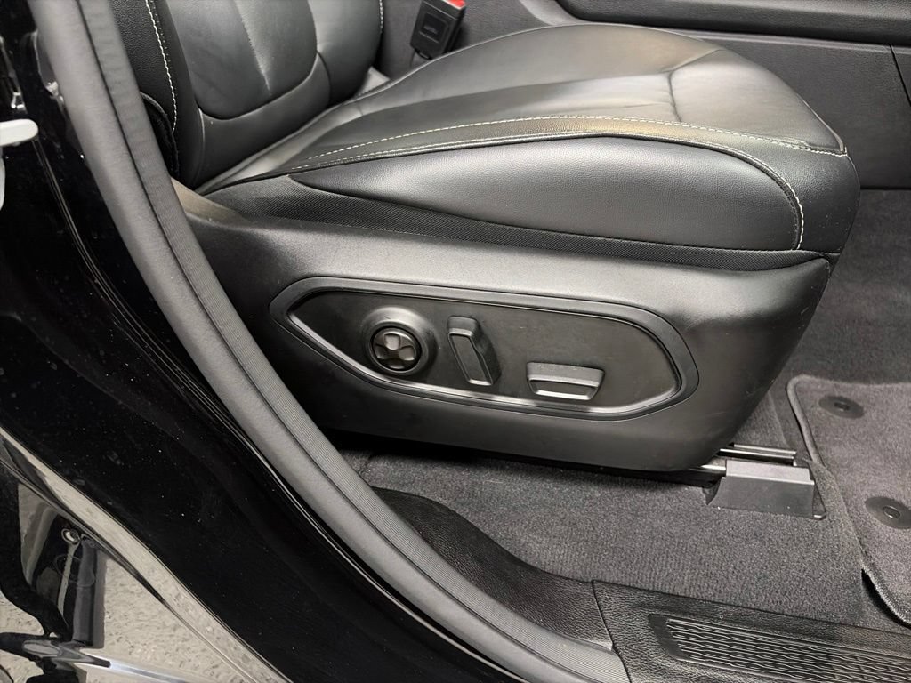 Certified 2022 Jeep Grand Cherokee Limited AWD/4WD image 34