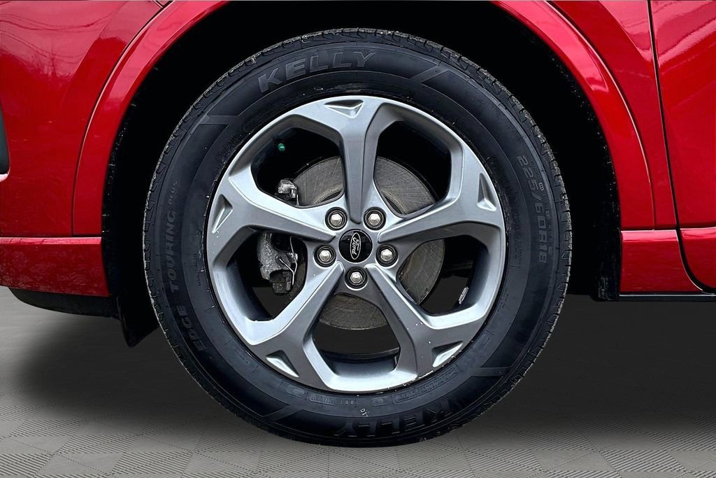 Certified 2023 Ford Escape ST-Line w/ Tech Pack #1 image 9