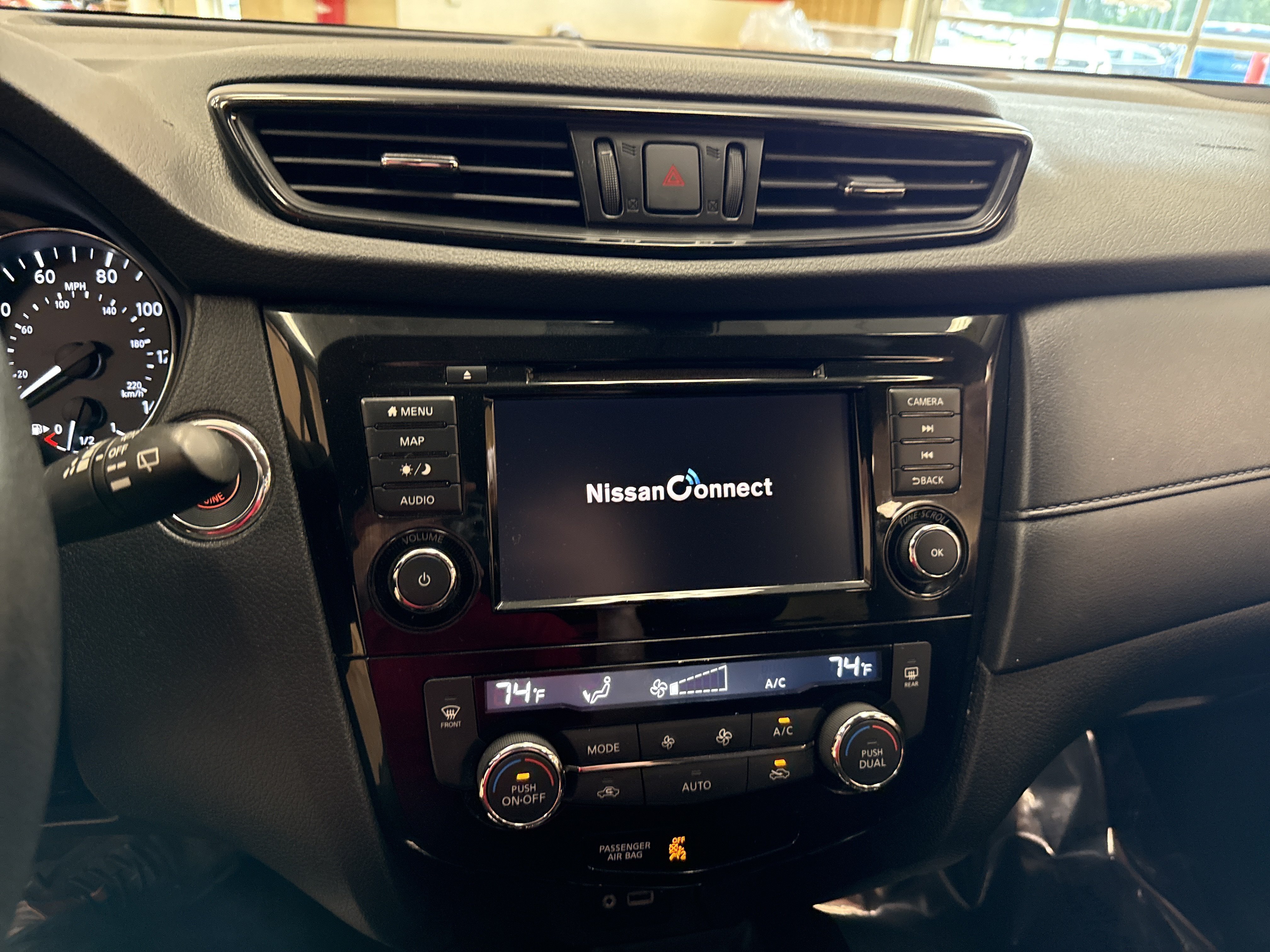 Used 2019 Nissan Rogue SV w/ Premium Package AWD/4WD image 56