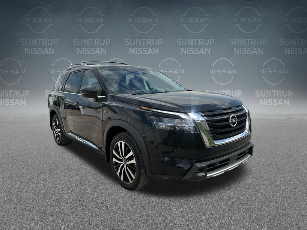Used 2024 Nissan Pathfinder Platinum FWD image 44