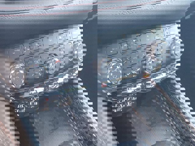 Certified 2023 Dodge Durango Citadel image 28