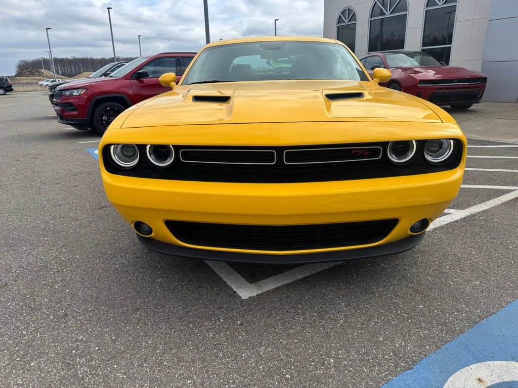 Used 2018 Dodge Challenger R/T Plus image 4
