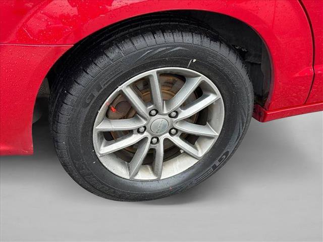 Used 2016 Dodge Grand Caravan SE FWD image 7