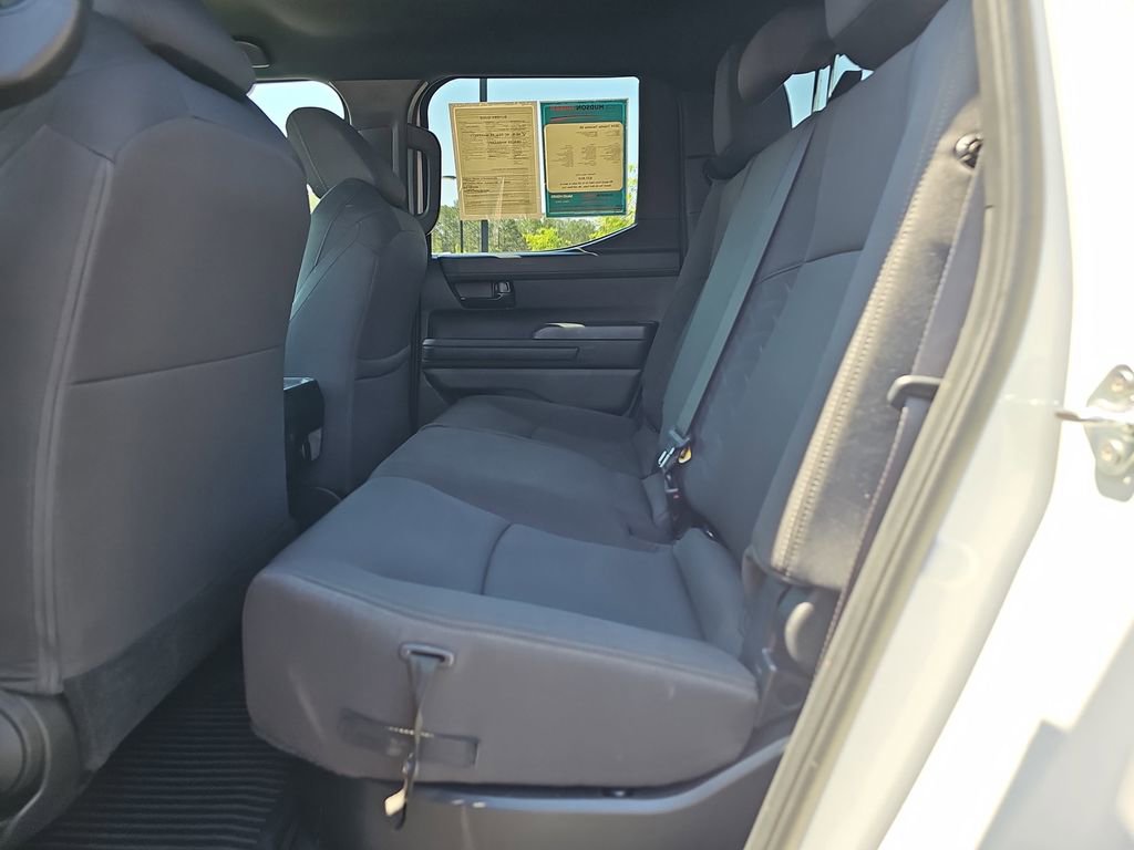 Used 2024 Toyota Tacoma SR AWD/4WD image 17