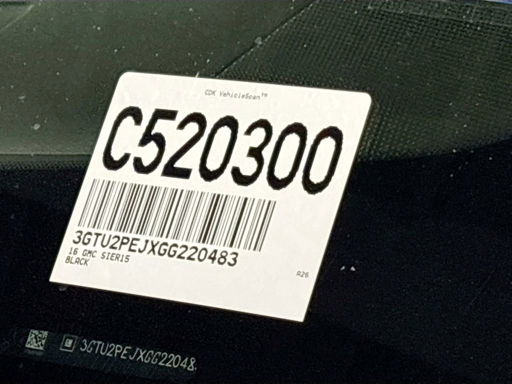 Used 2016 GMC Sierra 1500 Denali w/ Enhanced Driver Alert Package image 26