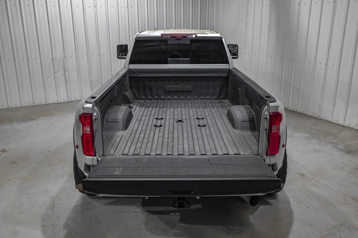 Used 2021 Chevrolet Silverado 3500 High Country w/ Snow Plow Prep/Camper Package image 61