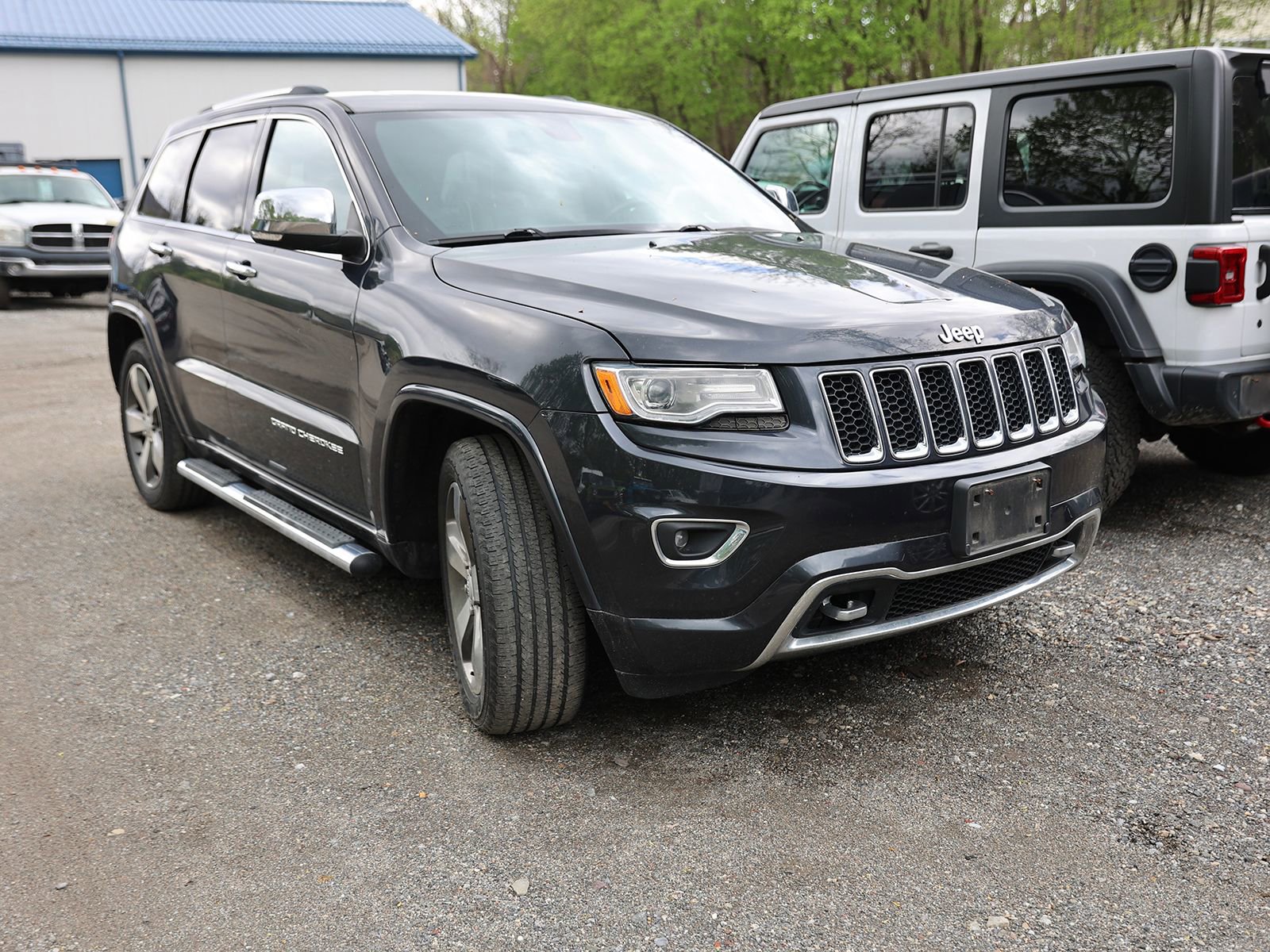 Used 2015 Jeep Grand Cherokee Overland w/ Mopar Chrome Edition Group AWD/4WD image 1