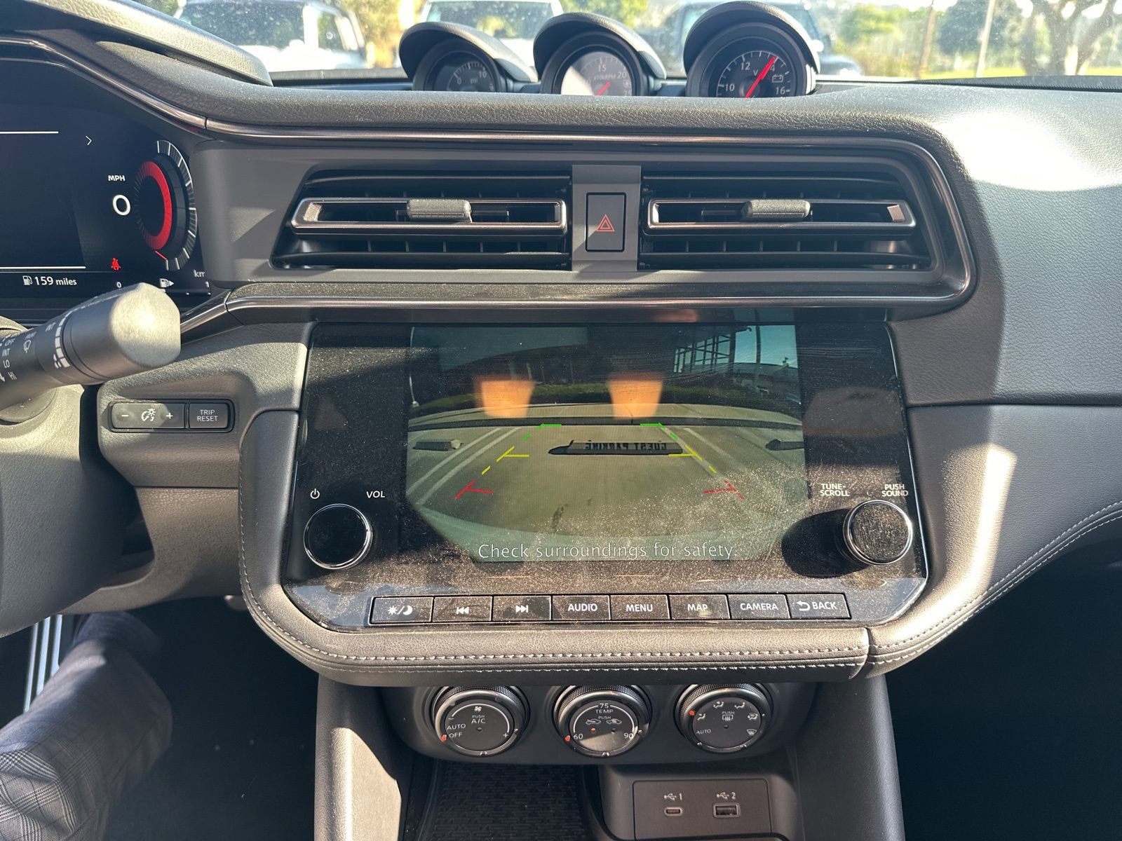Used 2024 Nissan Z Performance w/ Floor Mat Package RWD image 21