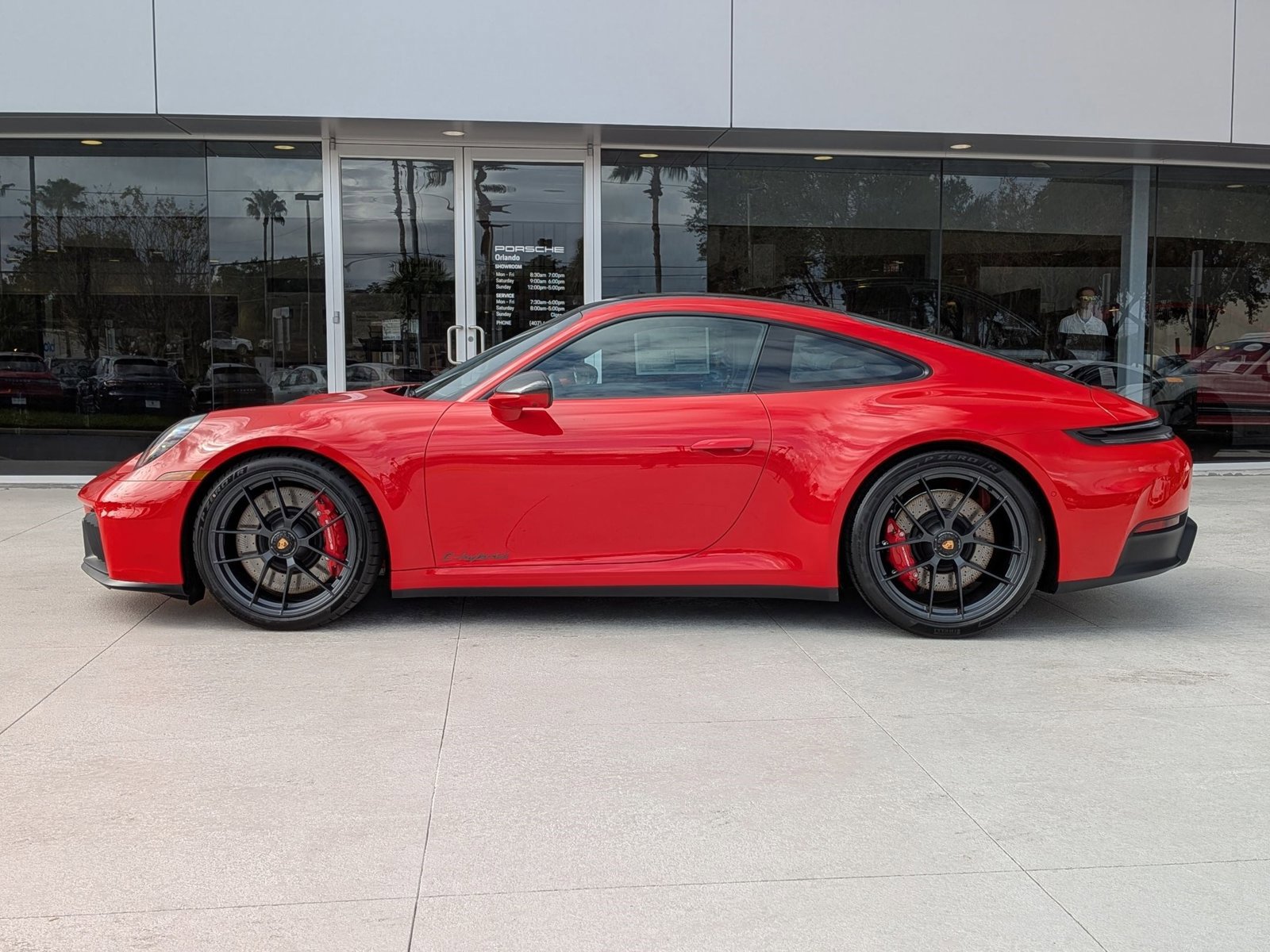 New 2026 Porsche 911 Carrera 4 GTS image 2