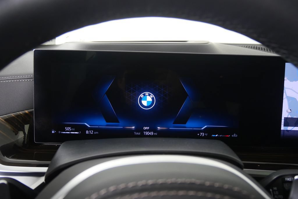 Certified 2025 BMW X6 xDrive40i AWD/4WD image 18