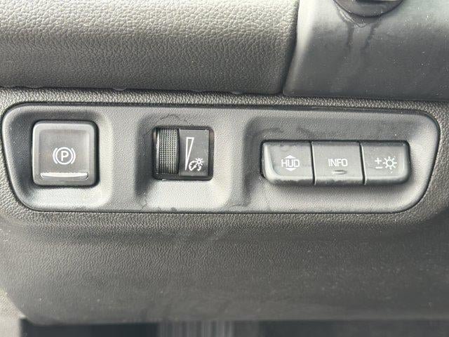Used 2021 GMC Acadia AT4 w/ Technology Package AWD/4WD image 38