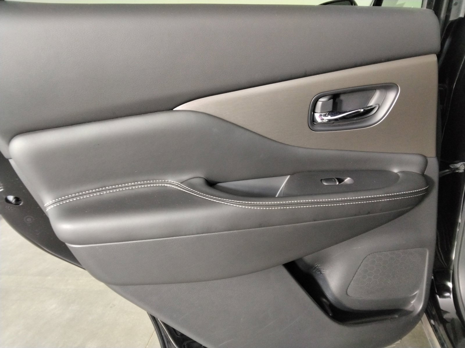 Used 2020 Nissan Murano SL AWD/4WD image 32