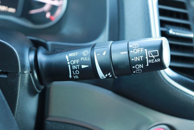 Used 2024 Honda Passport EX-L image 23