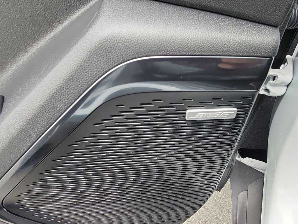 Used 2026 GMC Acadia AT4 w/ Luxury Package image 25