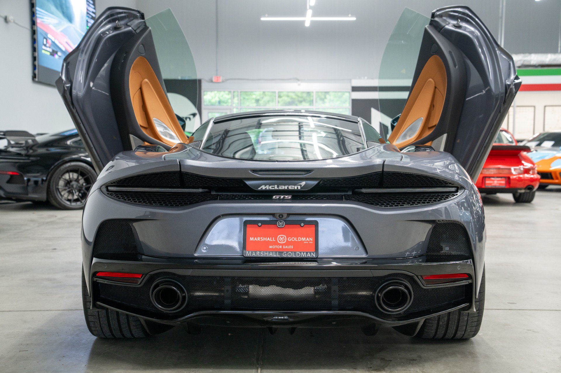 Used 2025 McLaren GTS RWD image 37