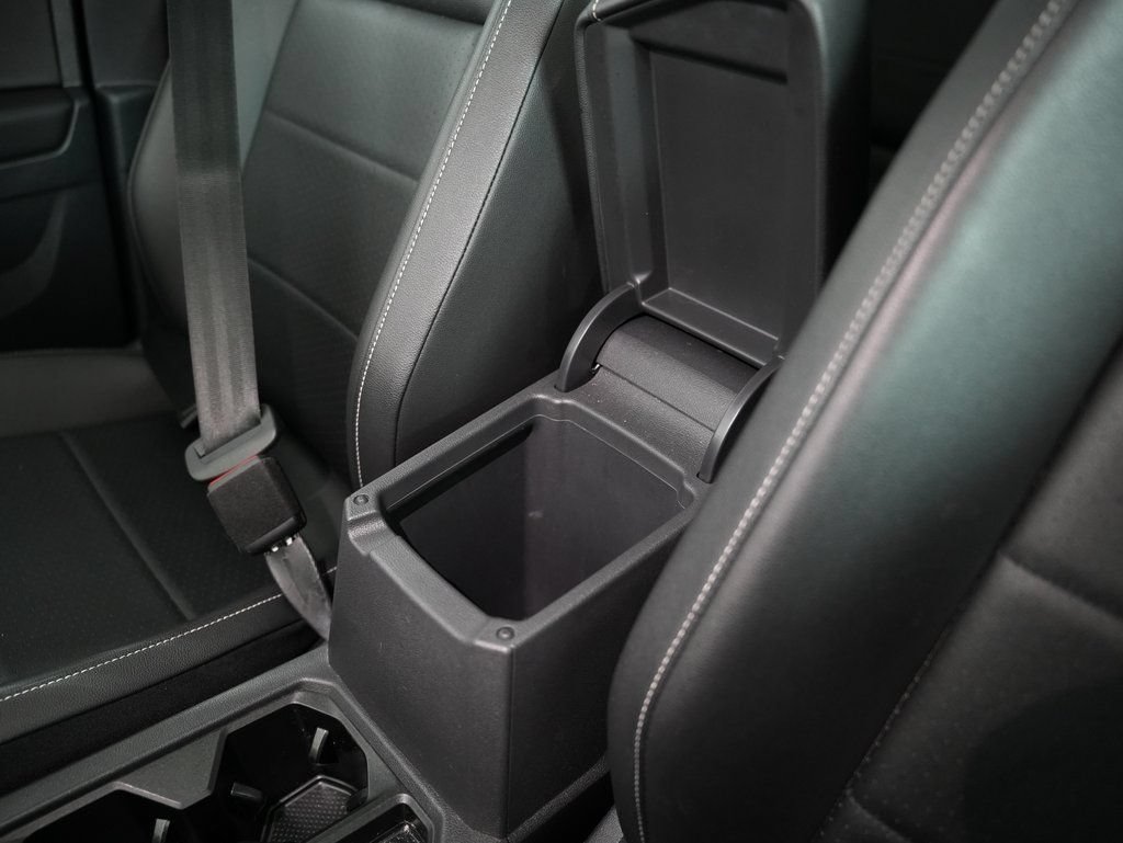 Used 2021 Volkswagen Tiguan SE w/ Panoramic Sunroof Package AWD/4WD image 34