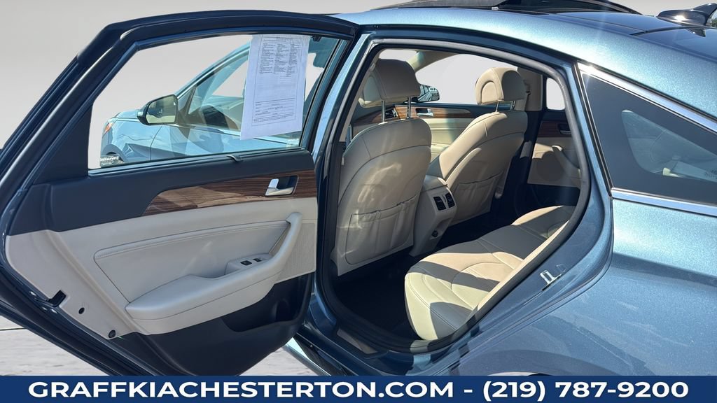 Used 2015 Hyundai Sonata Limited w/ Option Group 05 FWD image 33
