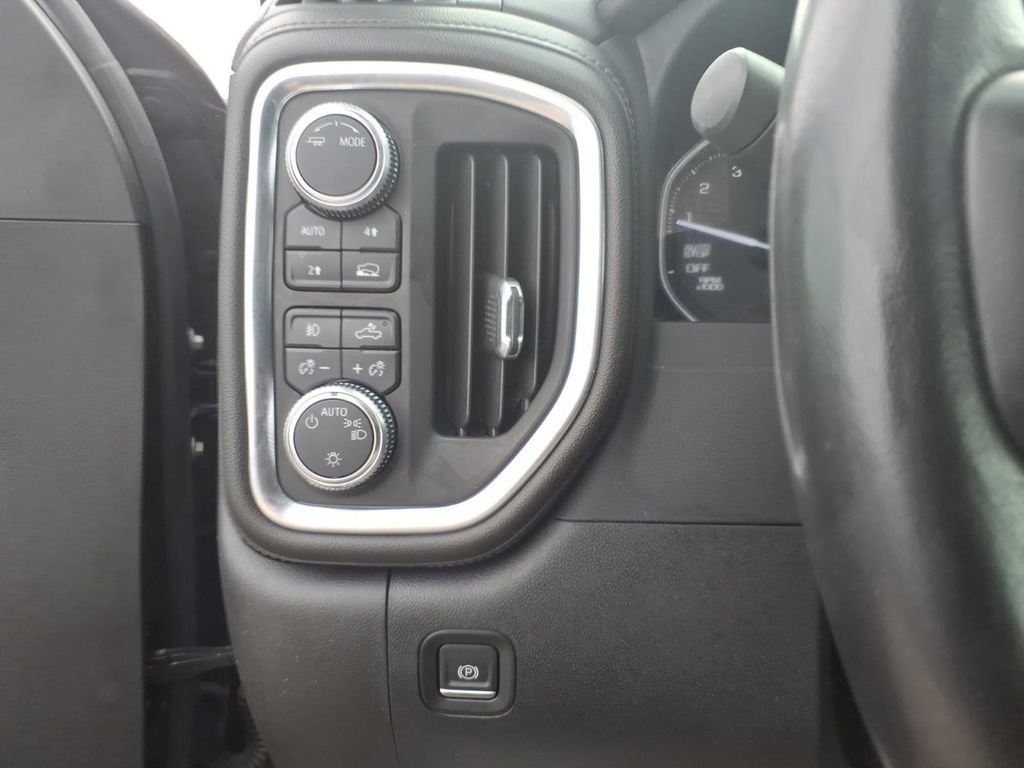 Used 2020 GMC Sierra 1500 Elevation w/ Elevation Value Package image 13