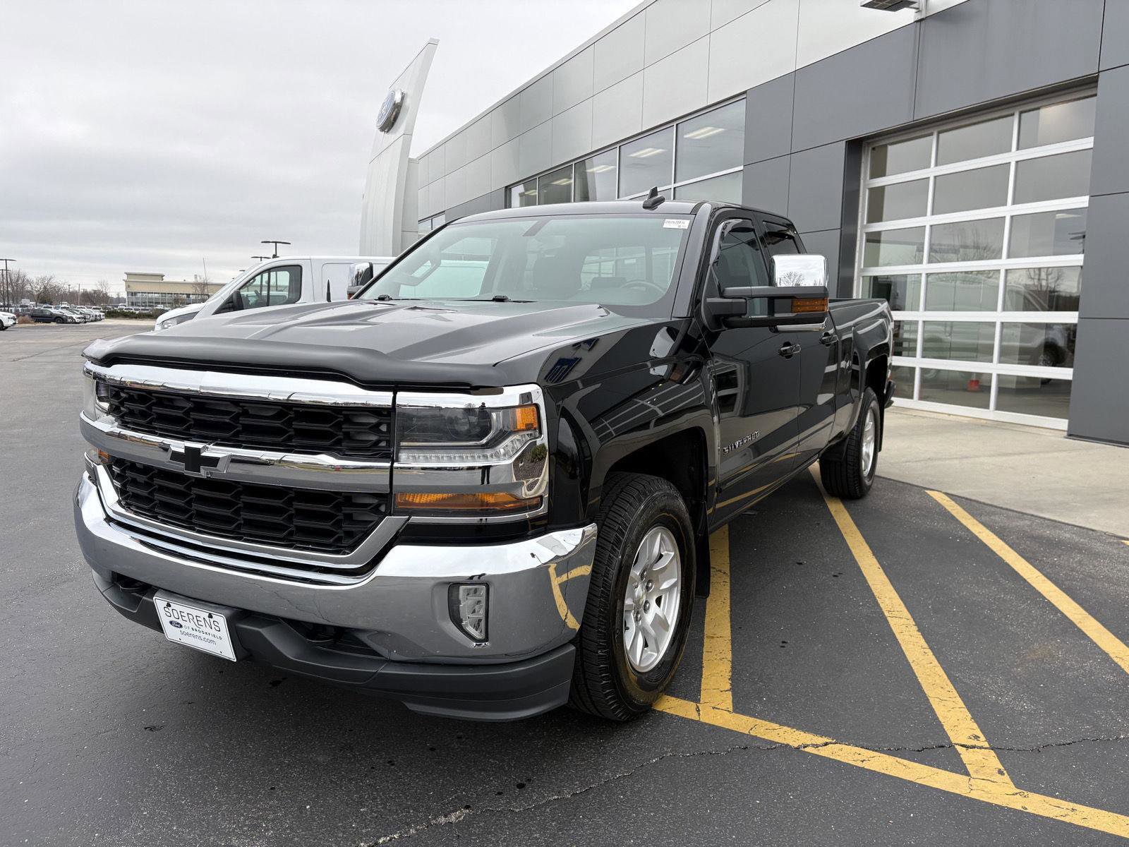 Used 2016 Chevrolet Silverado 1500 LT w/ All Star Edition image 3