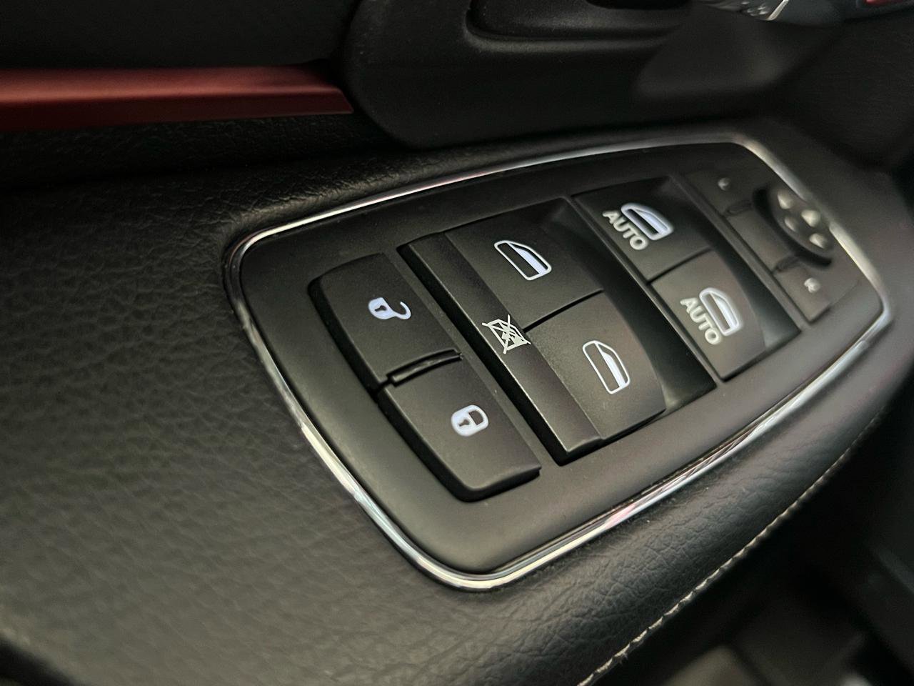 Used 2016 RAM 1500 Rebel AWD/4WD image 45