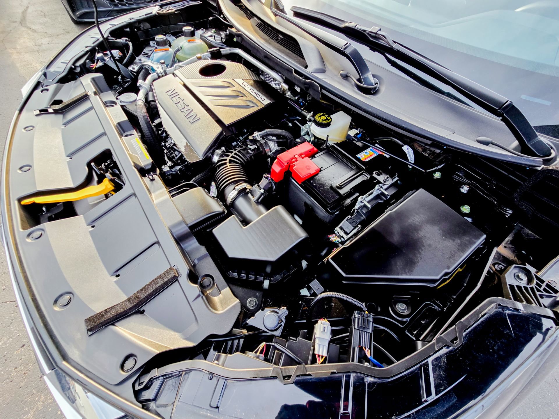 Used 2025 Nissan Rogue SV image 33