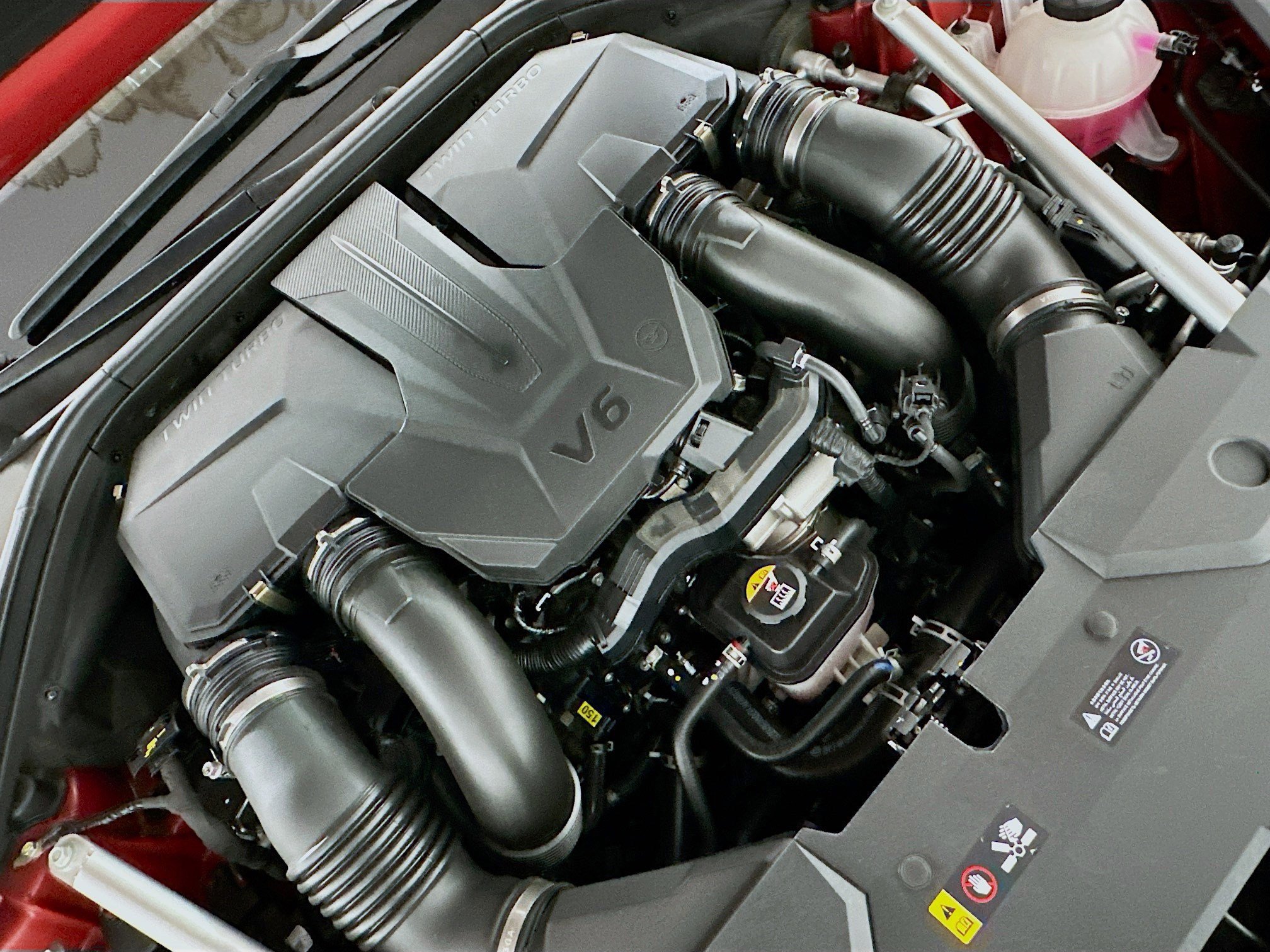 Used 2024 Genesis GV70 3.5T Sport w/ Sport Prestige Package image 32