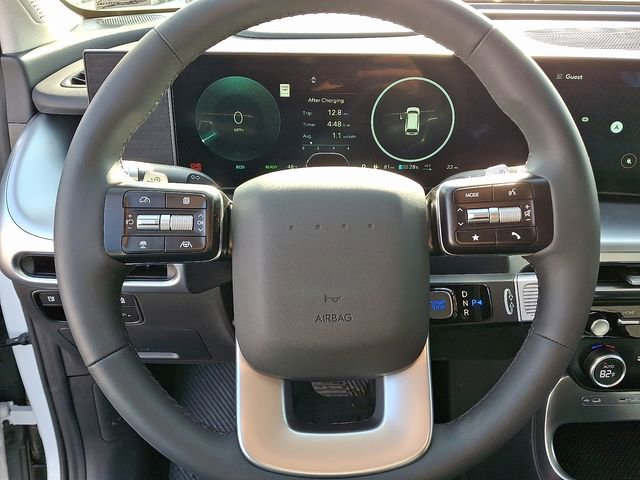 New 2026 Hyundai Ioniq 9 SE image 8