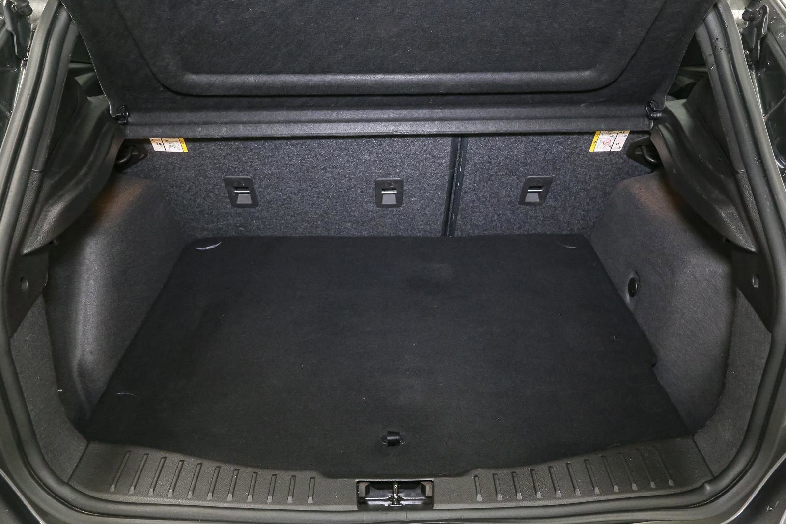Used 2017 Ford Focus ST FWD image 12