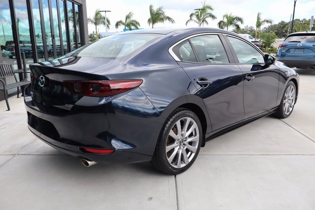 Certified 2020 MAZDA MAZDA3 AWD Sedan w/ Select Package image 3