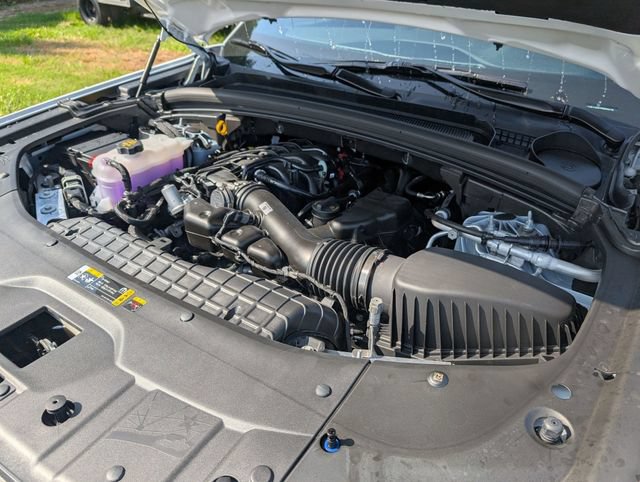 New 2026 Jeep Grand Cherokee L Laredo RWD image 33