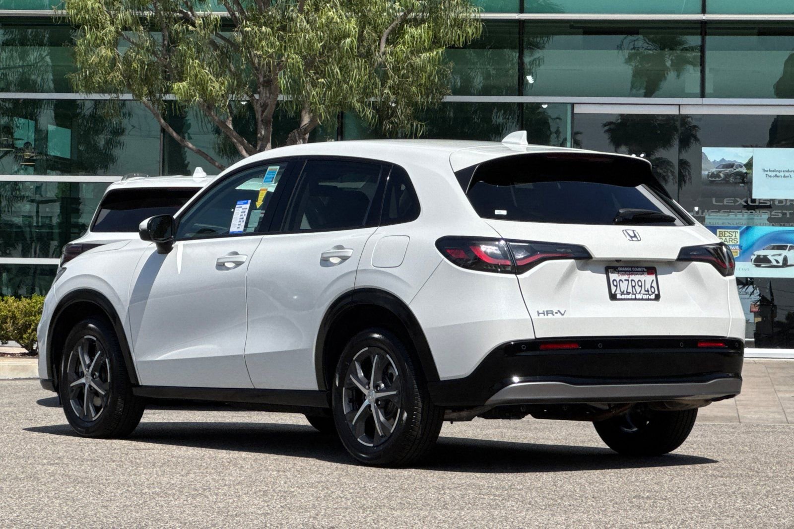 Certified 2023 Honda HR-V EX-L image 6