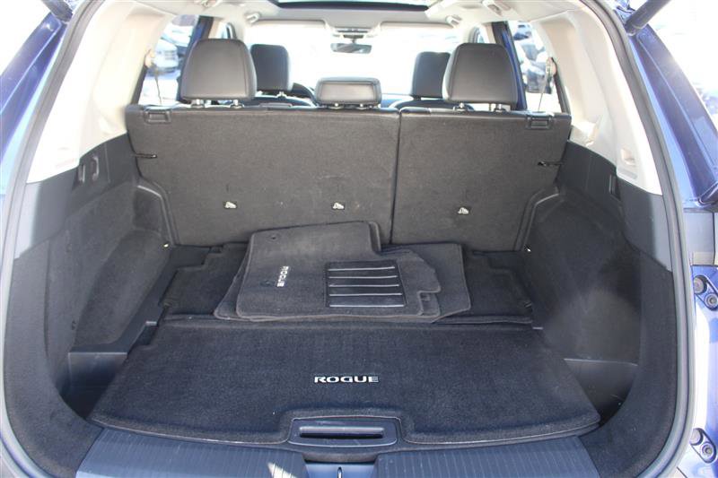 Used 2023 Nissan Rogue Platinum w/ Platinum Premium Package image 22
