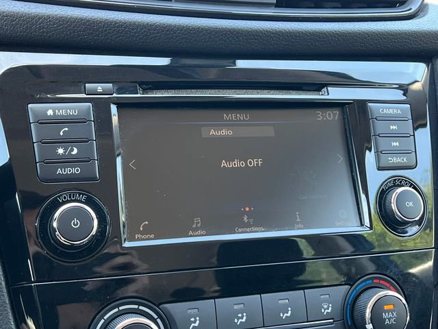 Used 2019 Nissan Rogue S AWD/4WD image 21