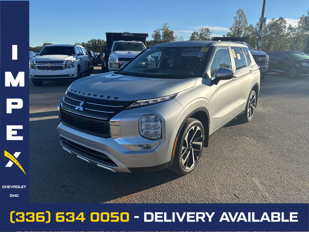 Used 2024 Mitsubishi Outlander SE