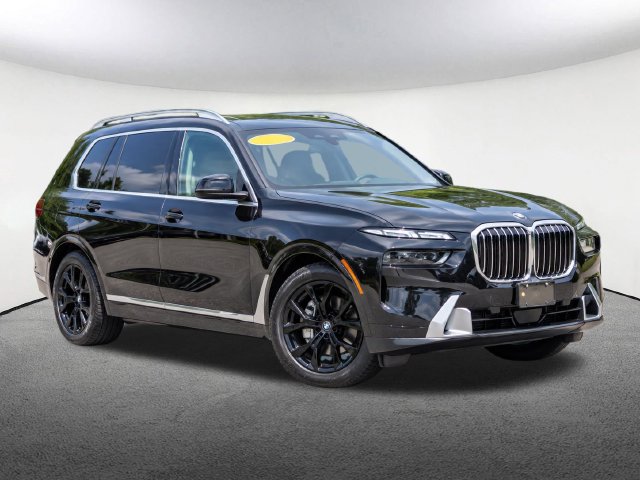 Used 2024 BMW X7 xDrive40i w/ Executive Package AWD/4WD image 32