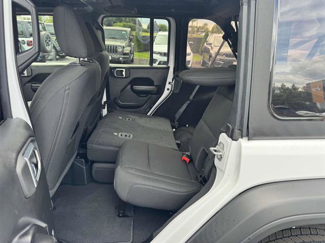 Used 2021 Jeep Wrangler Sport S image 8