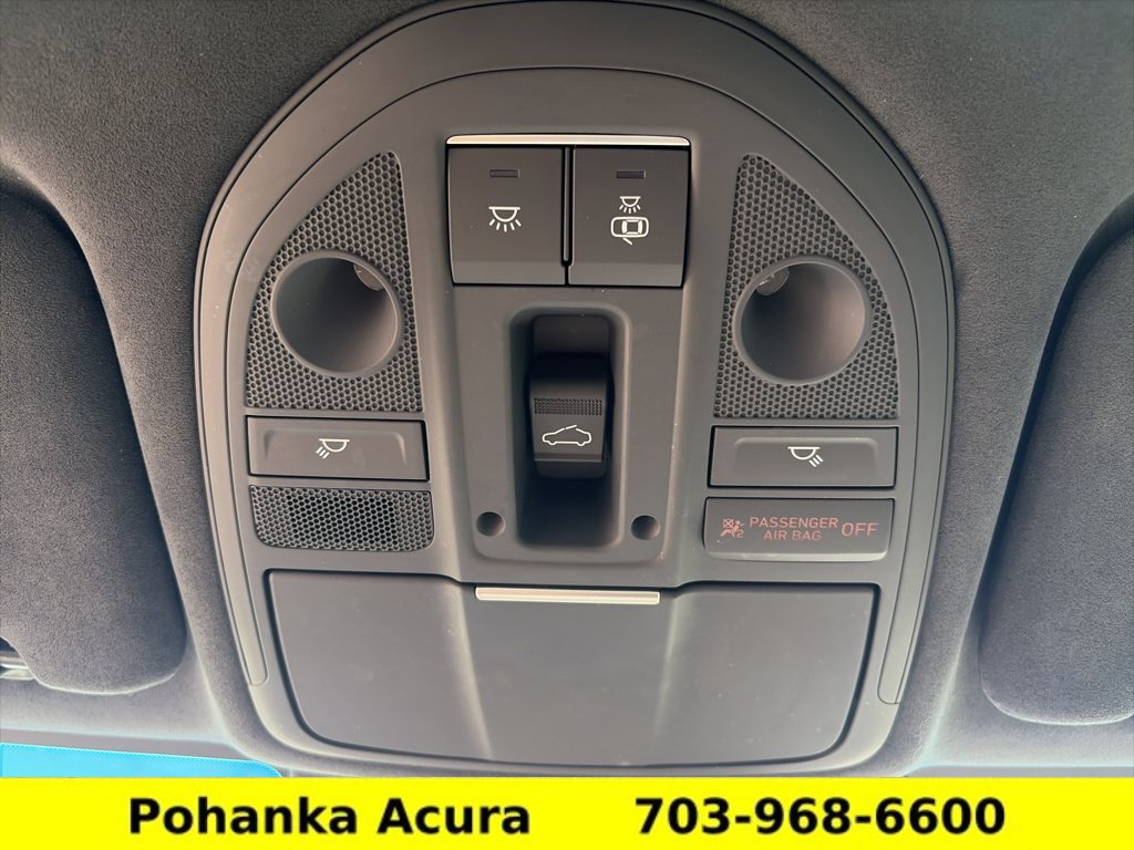 Used 2023 Genesis G70 3.3T w/ Sport Prestige Package AWD/4WD image 18