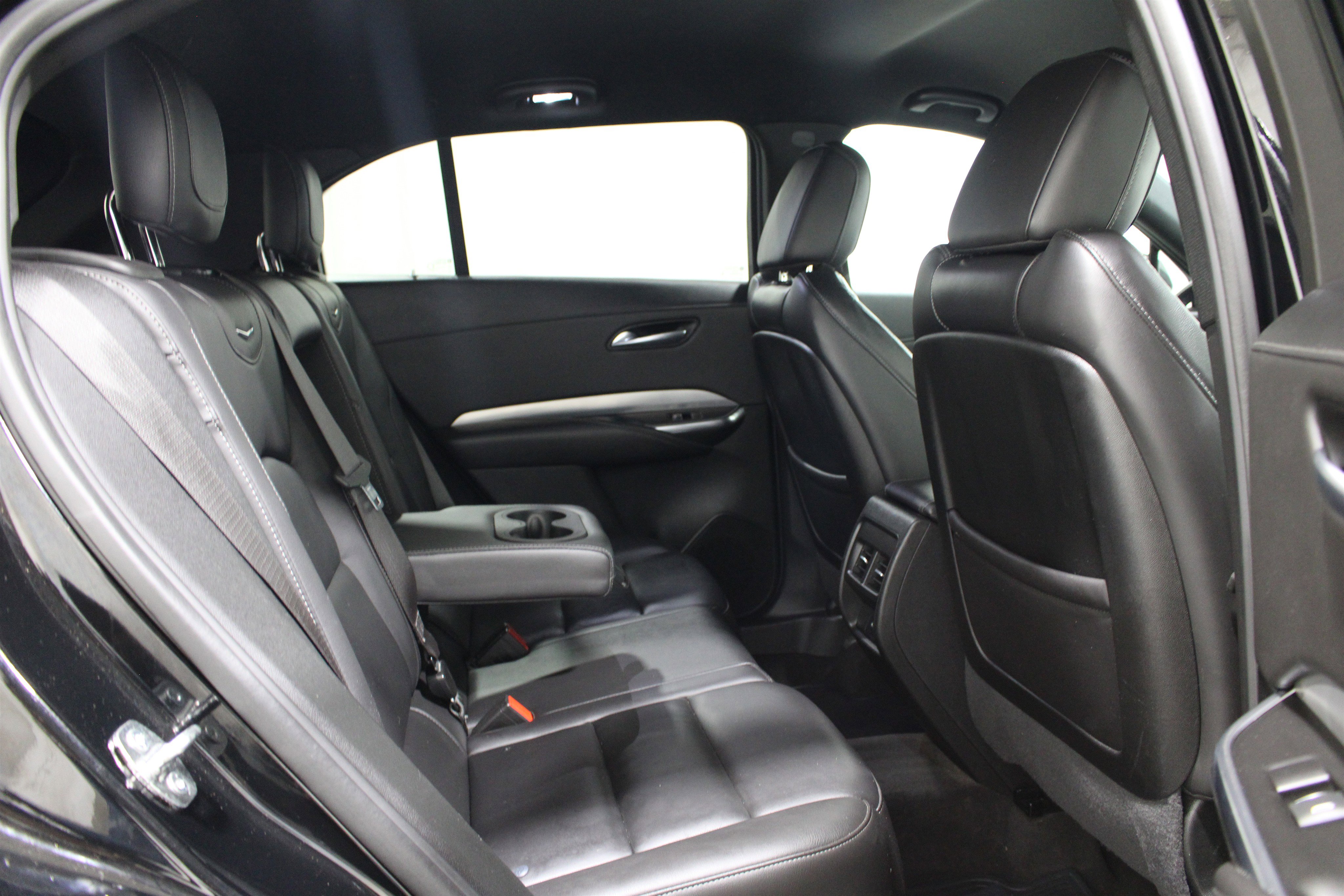 Used 2021 Cadillac XT4 Premium Luxury image 25